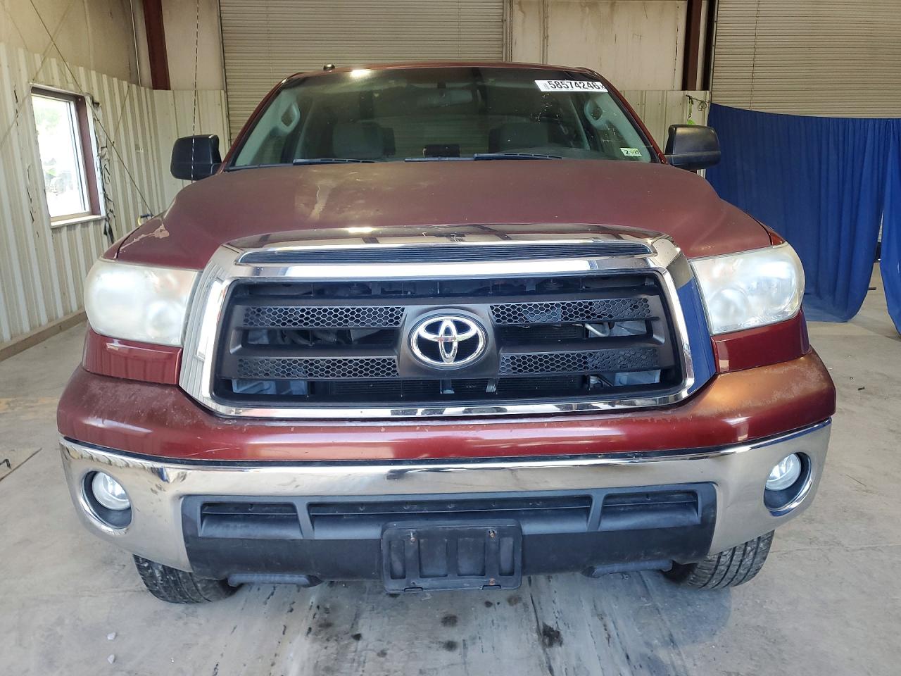 2010 TOYOTA TUNDRA