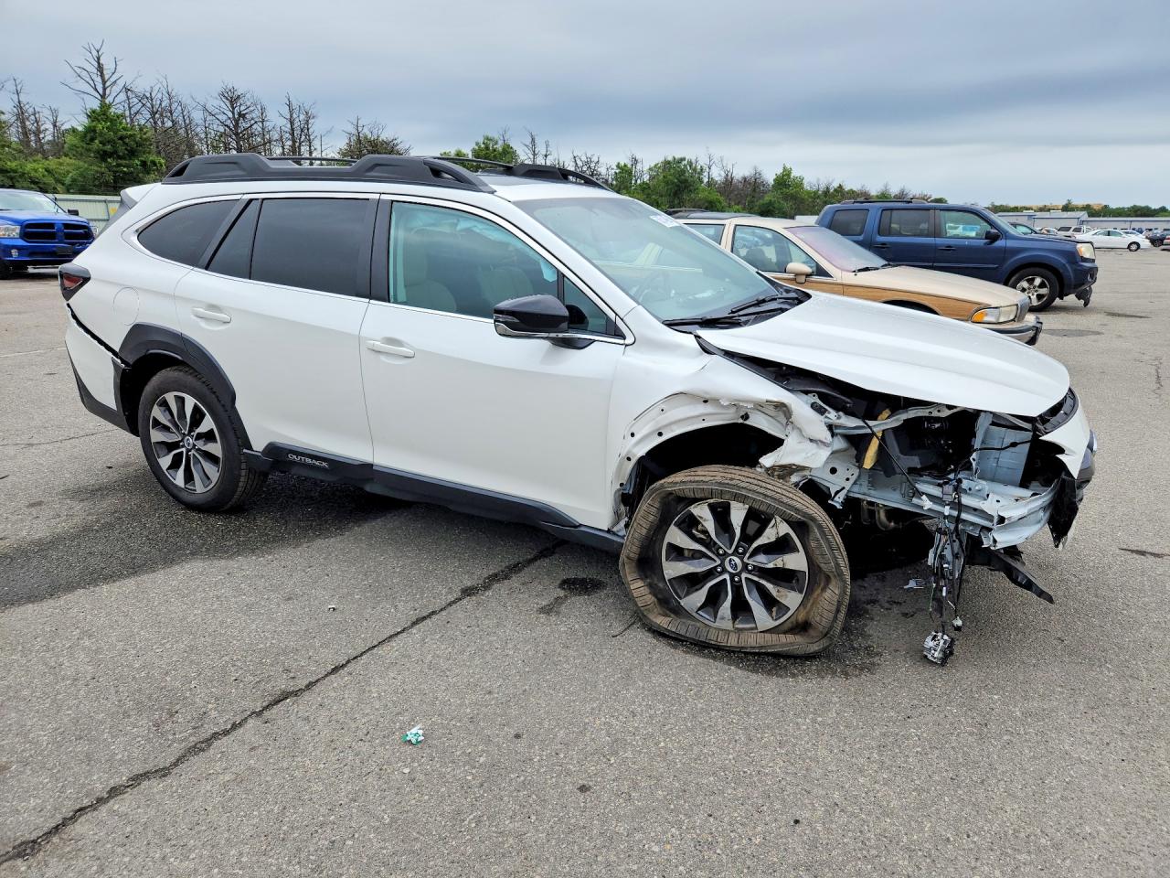 2025 SUBARU OUTBACK
