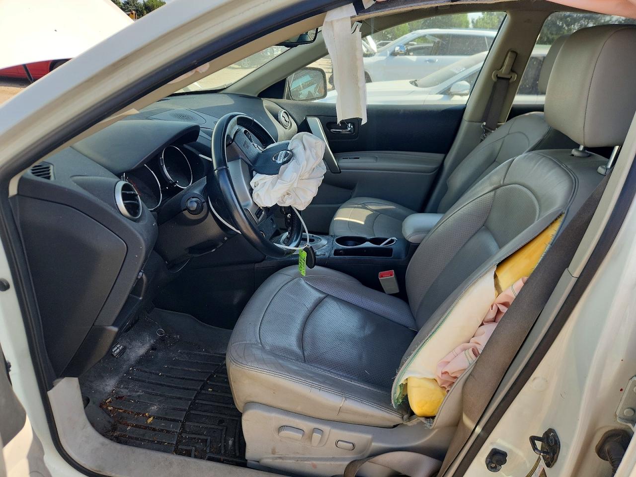 2010 NISSAN ROGUE