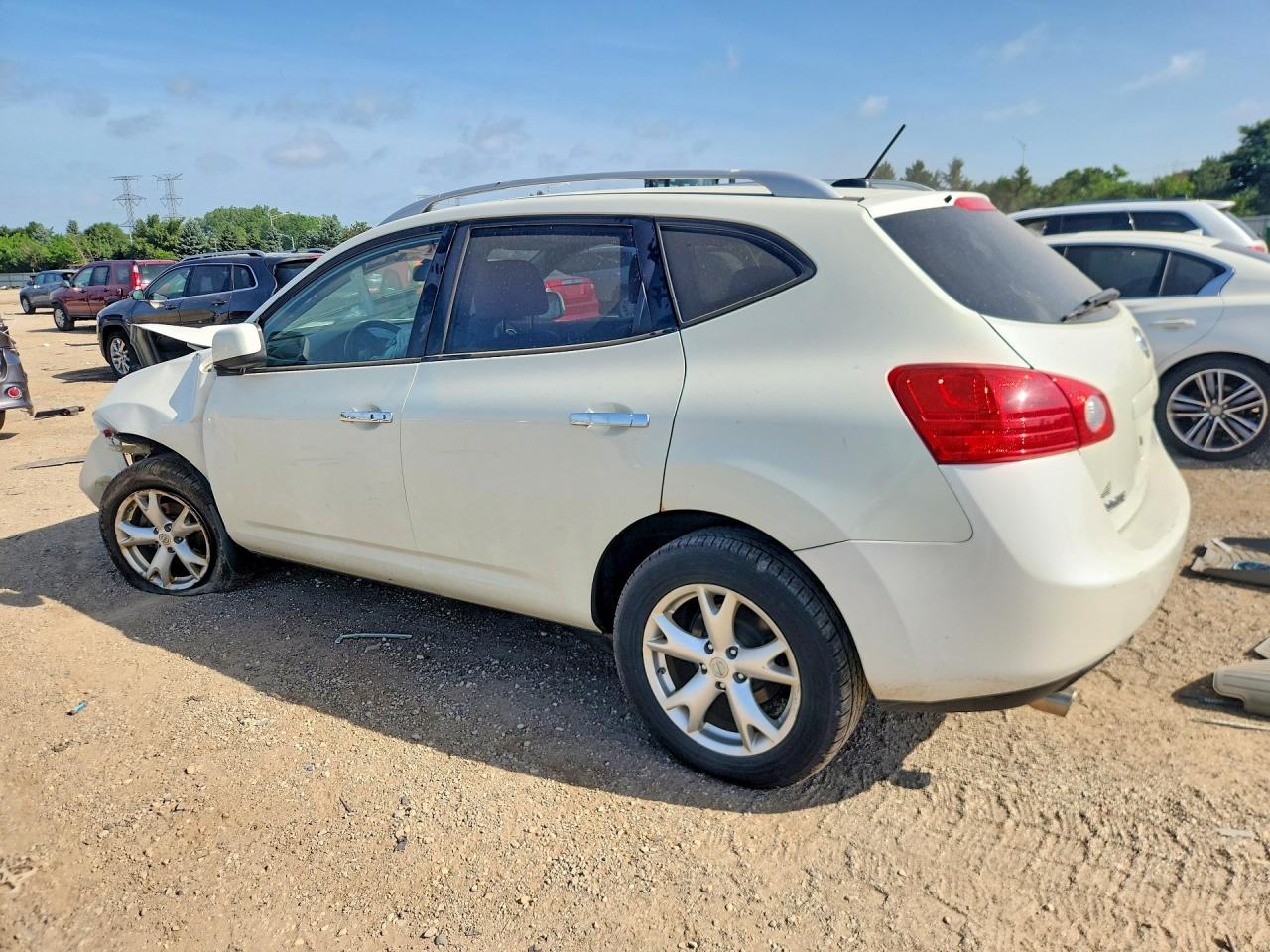 2010 NISSAN ROGUE