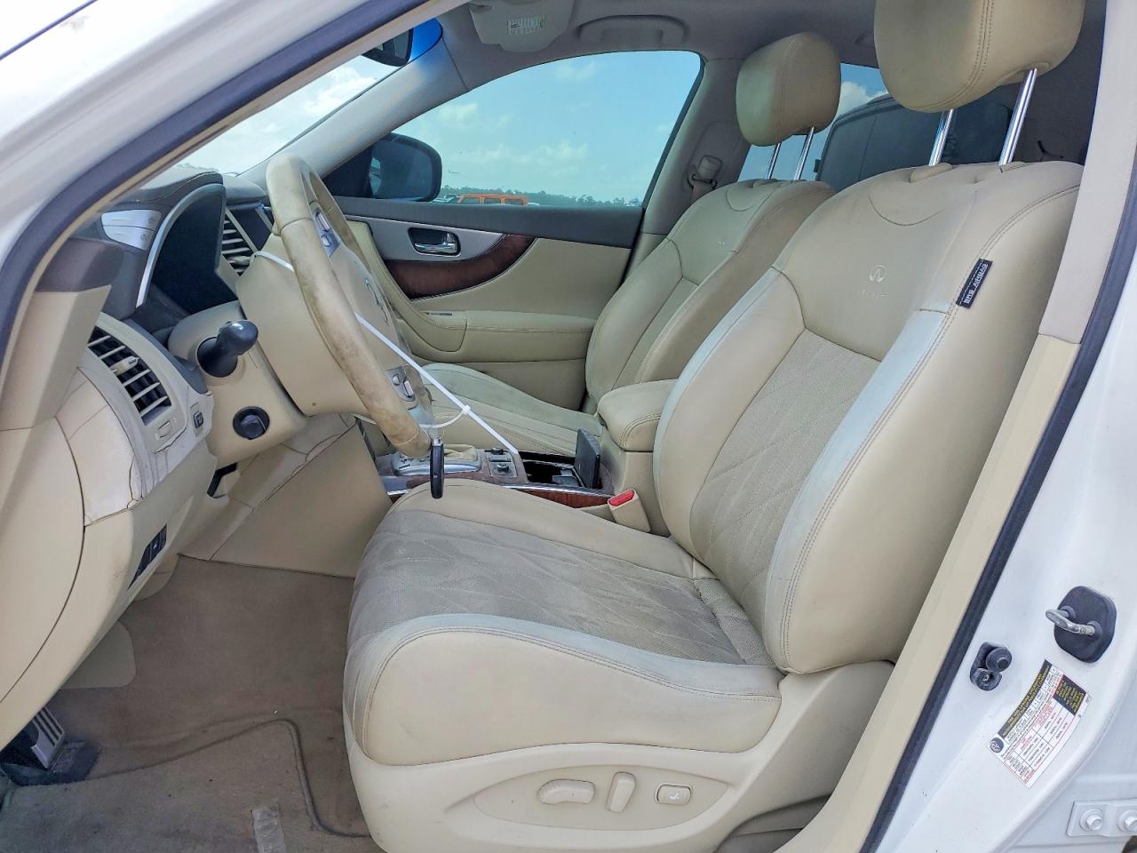 2012 INFINITI FX35