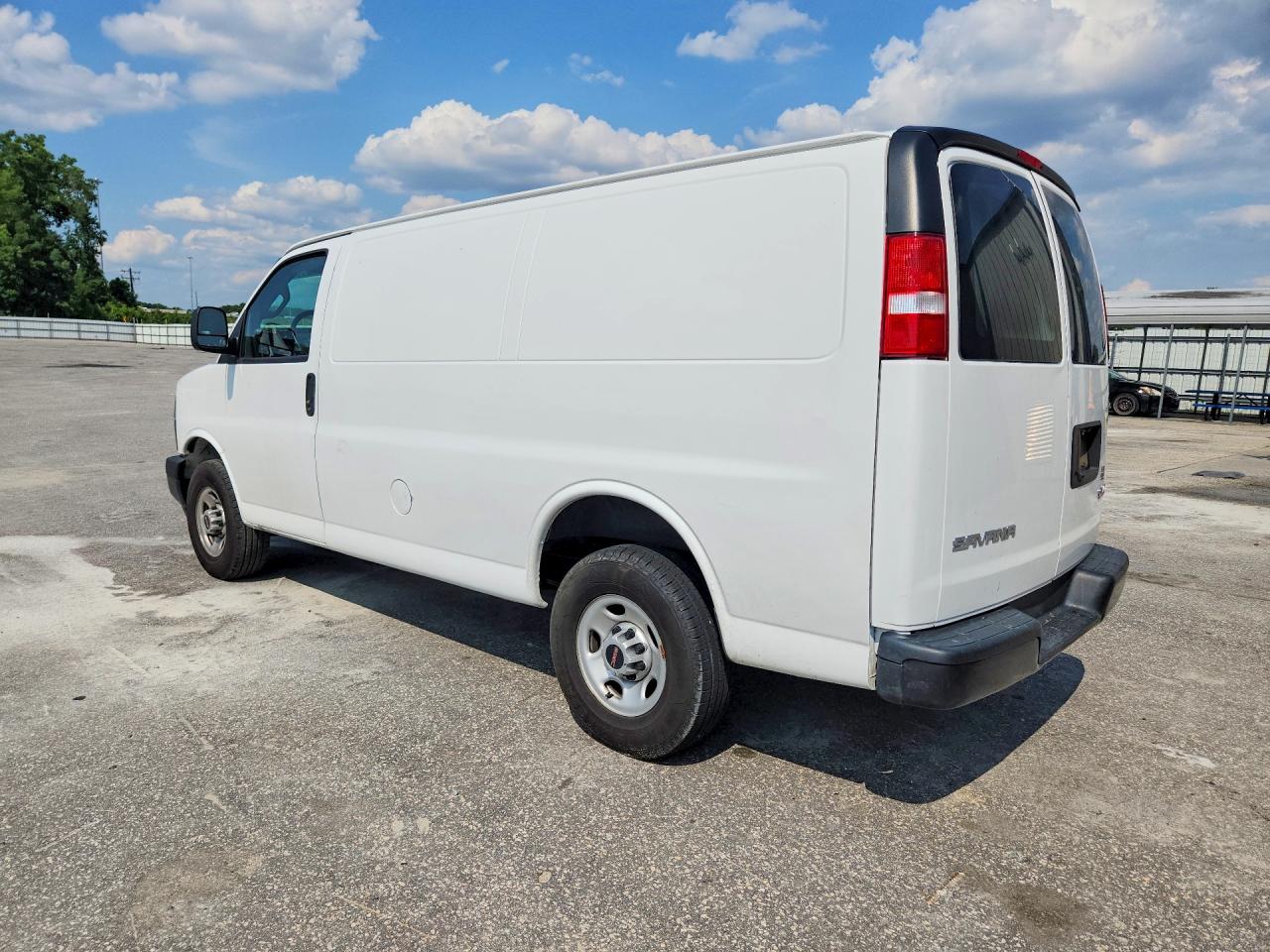2021 GMC SAVANA