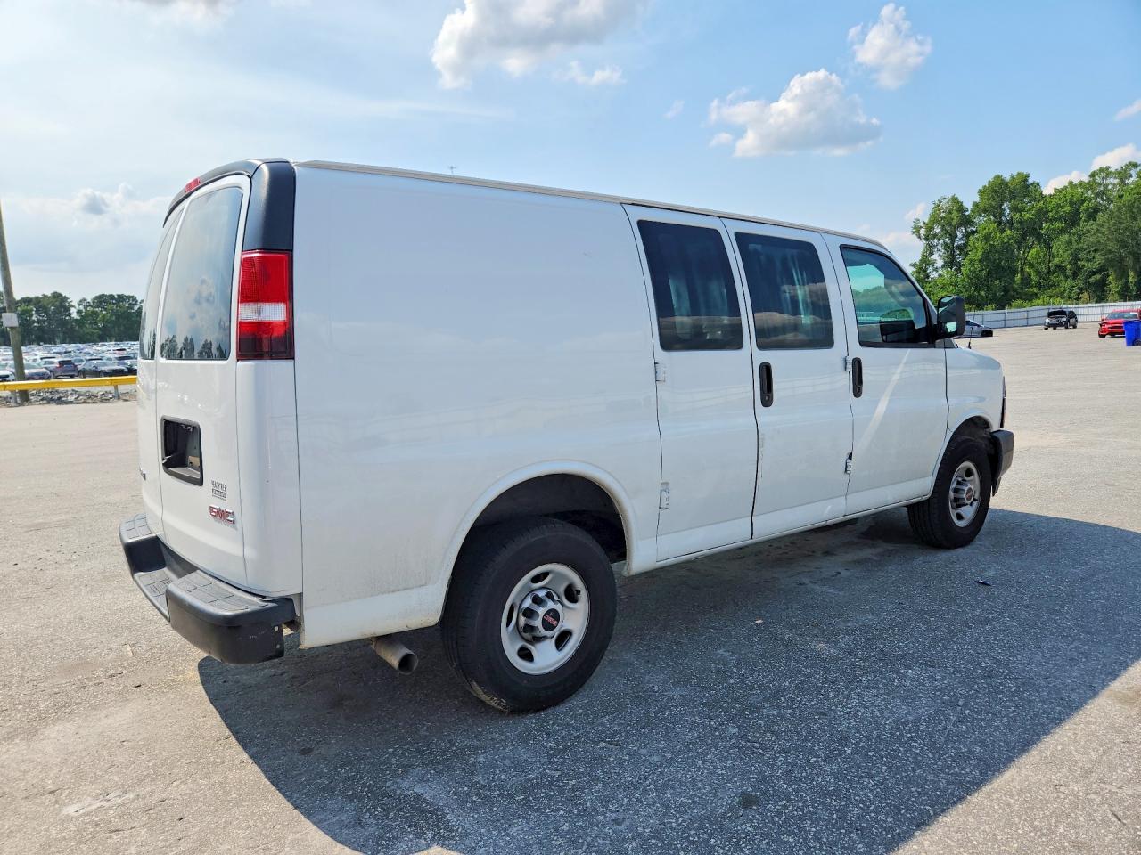 2021 GMC SAVANA