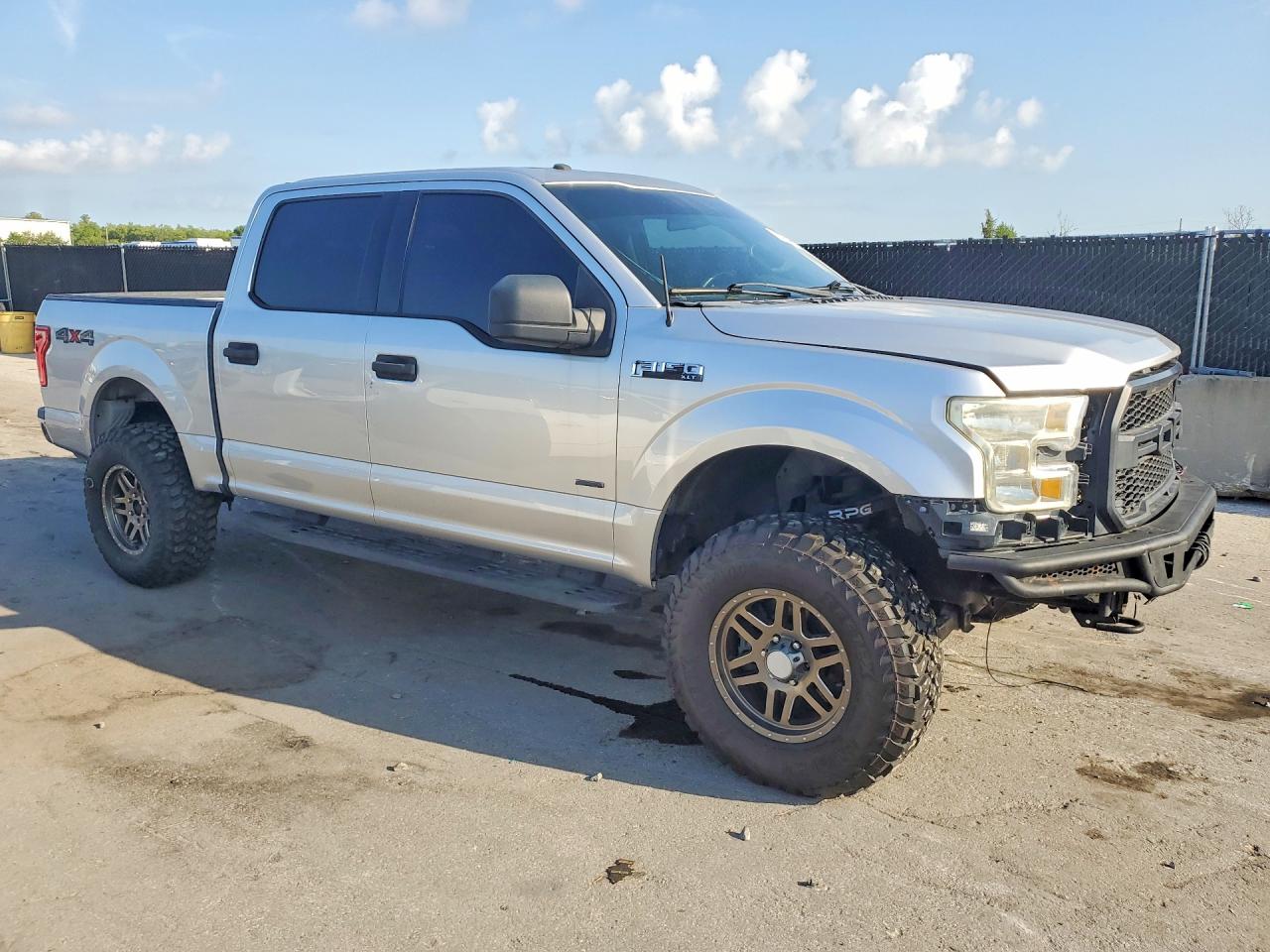 2017 FORD F150