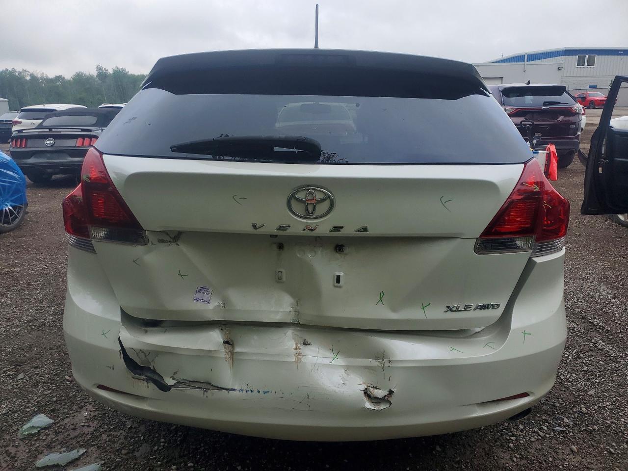 2014 TOYOTA VENZA