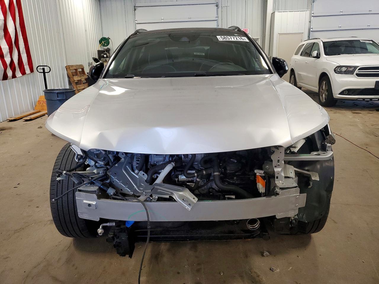 2019 VOLVO XC40