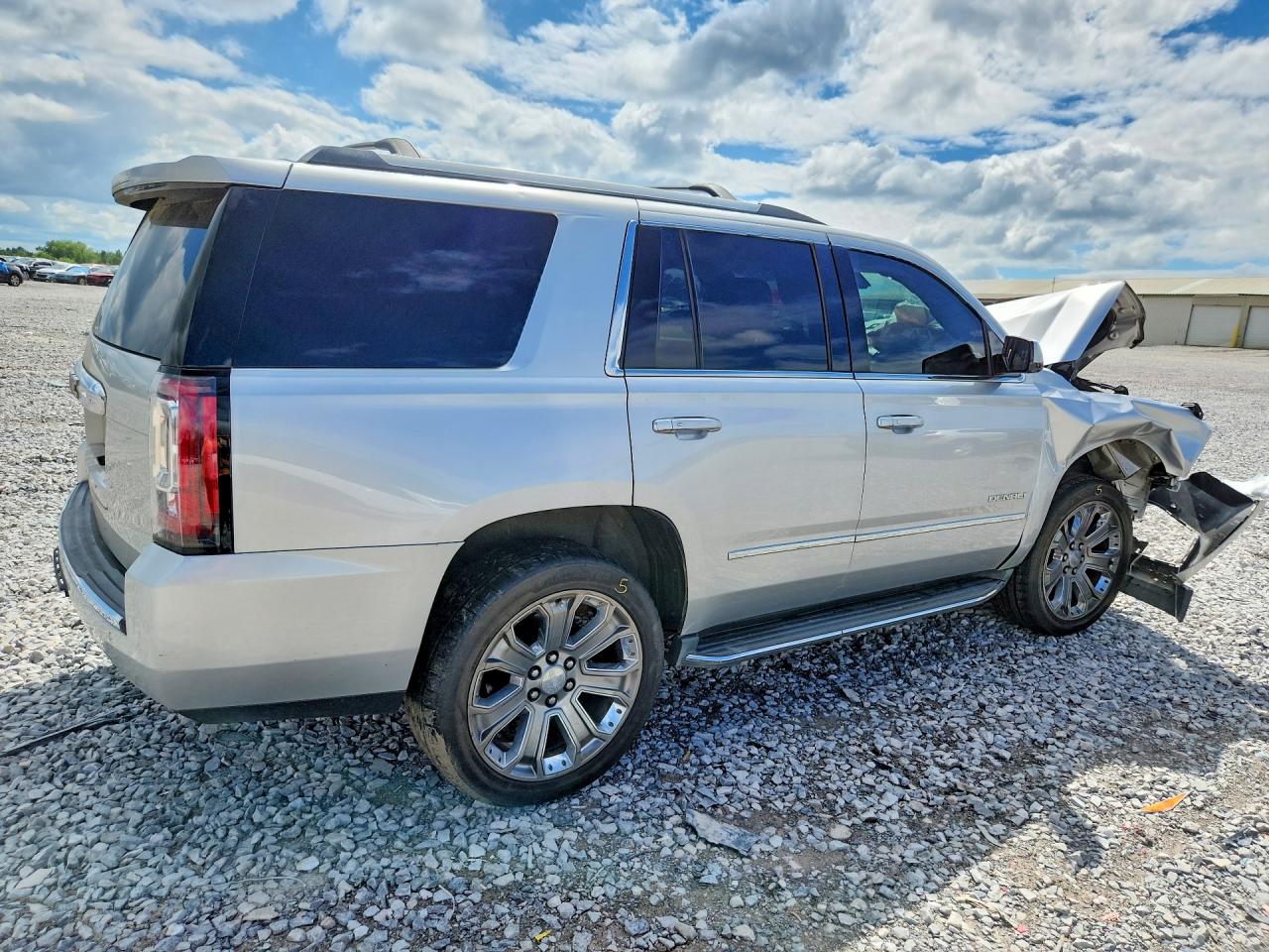 2015 GMC YUKON