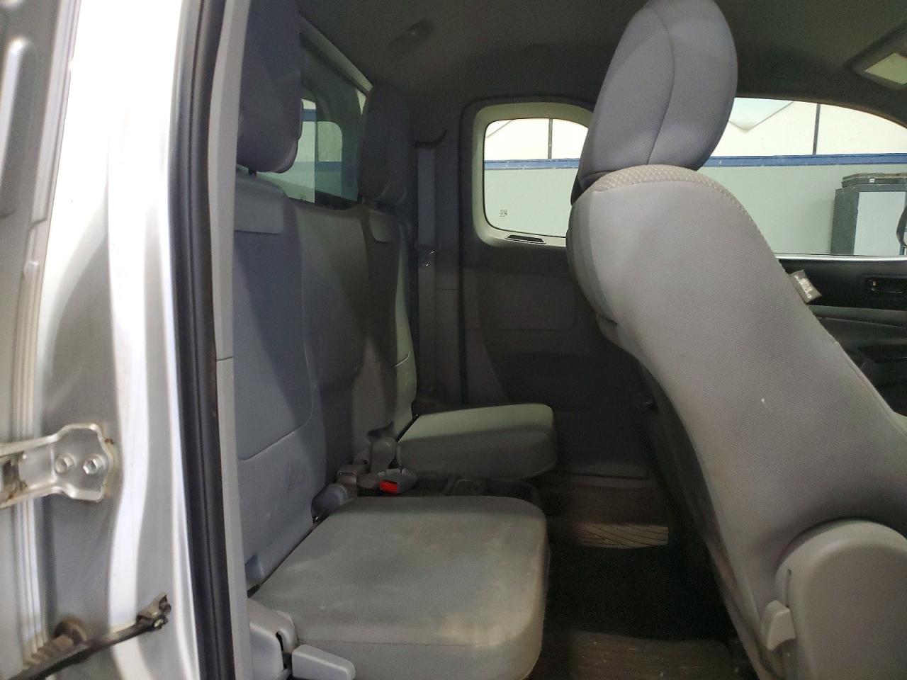 2013 TOYOTA TACOMA