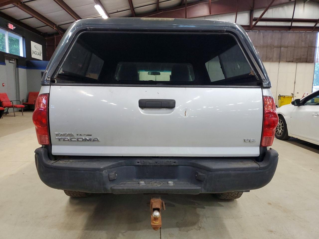2013 TOYOTA TACOMA