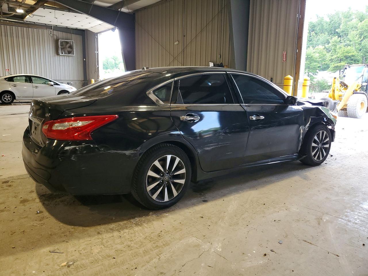 2017 NISSAN ALTIMA