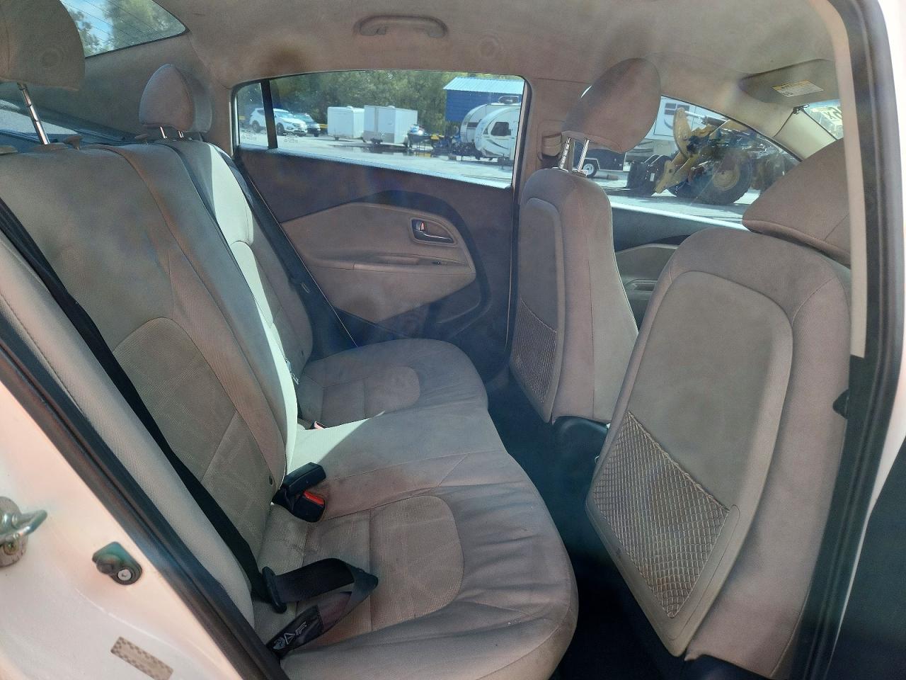 2015 KIA RIO