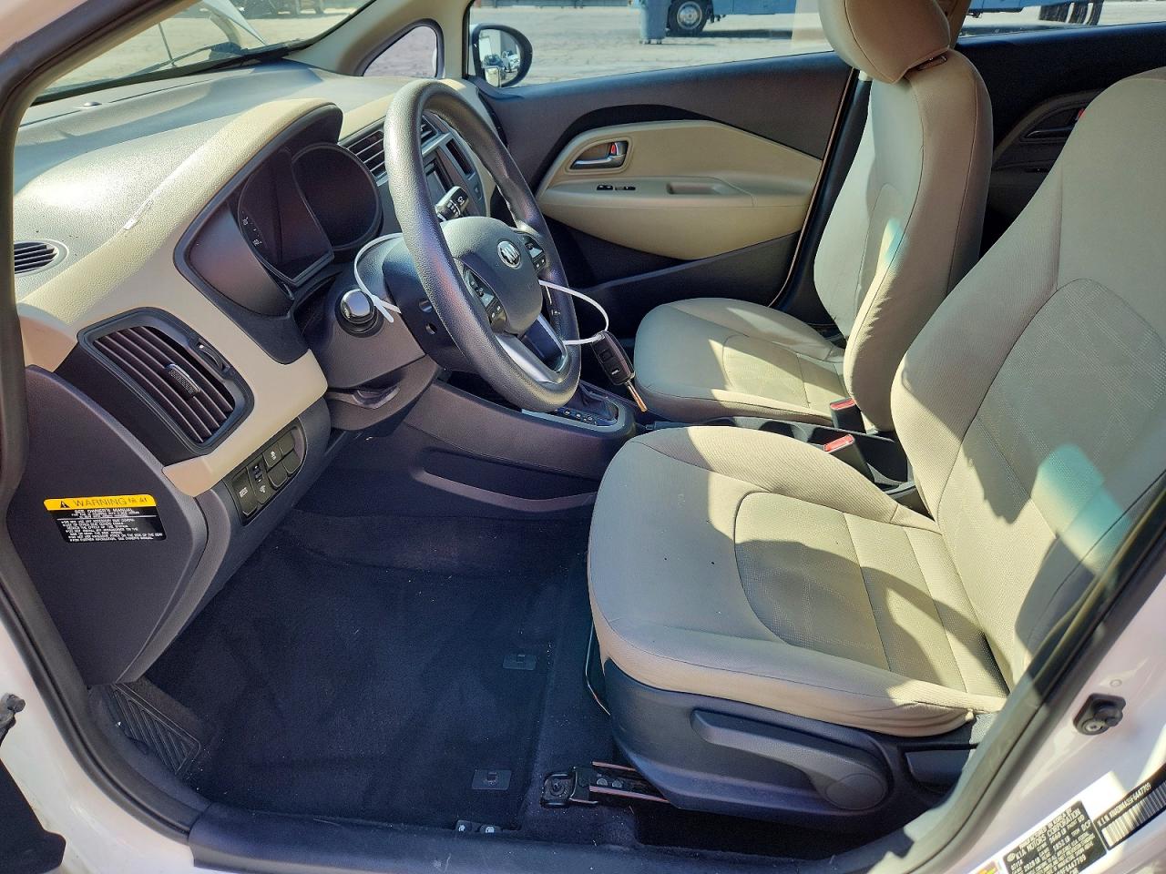 2015 KIA RIO