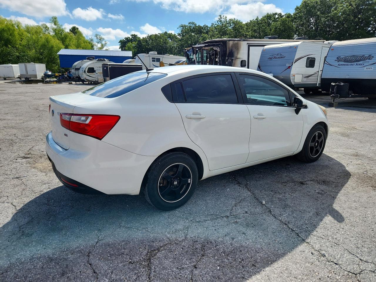 2015 KIA RIO