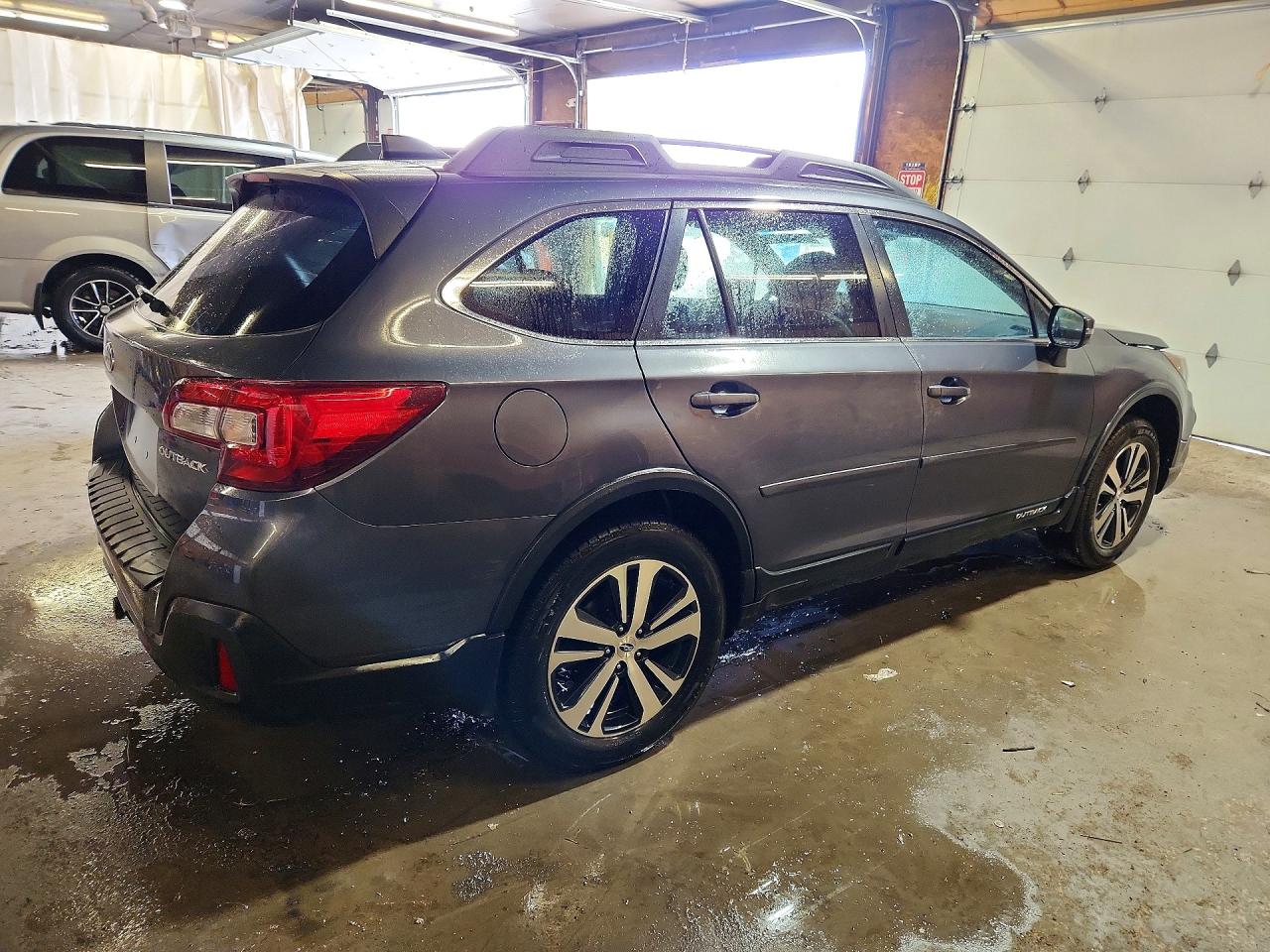 2019 SUBARU OUTBACK