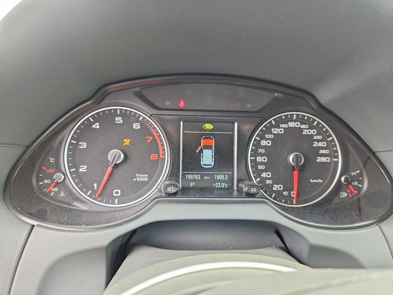 2013 AUDI Q5