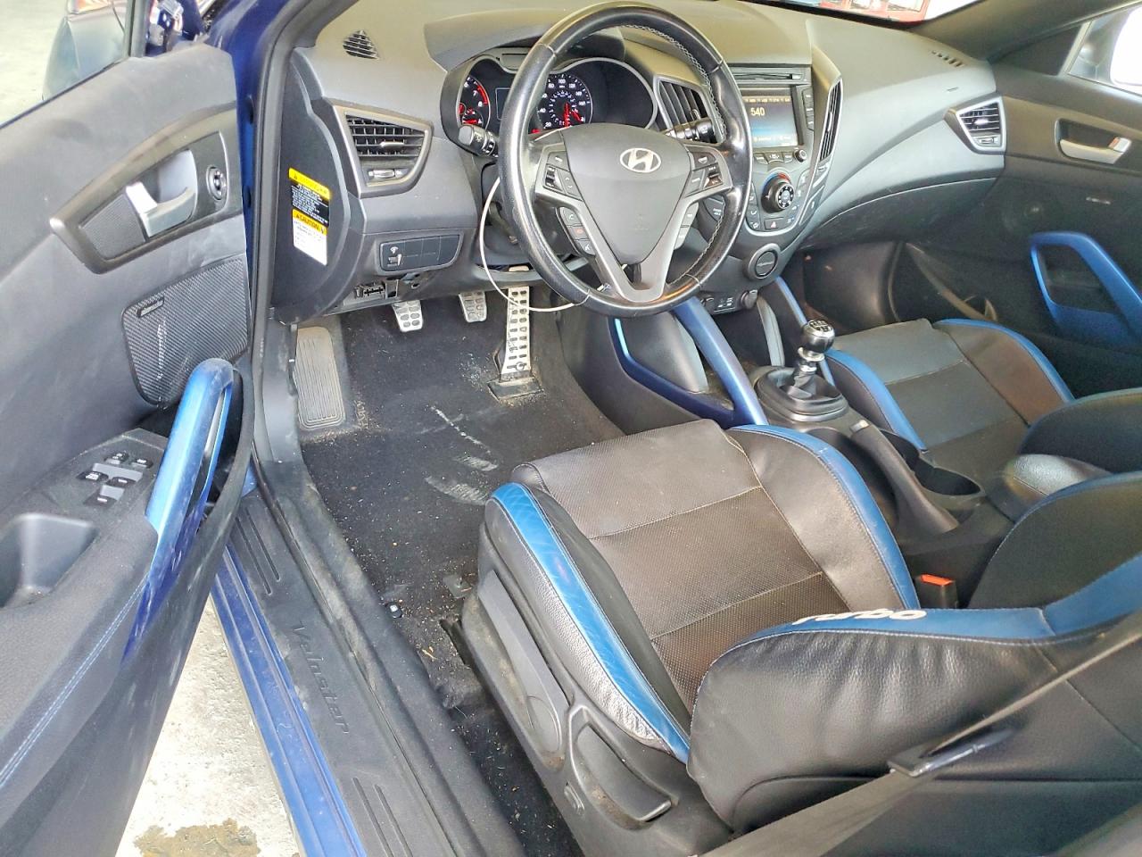 2016 HYUNDAI VELOSTER