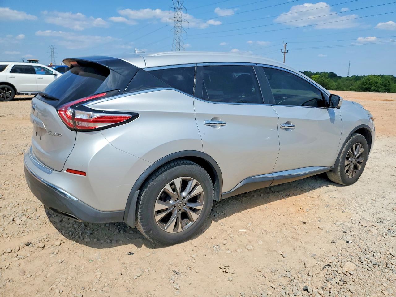 2015 NISSAN MURANO