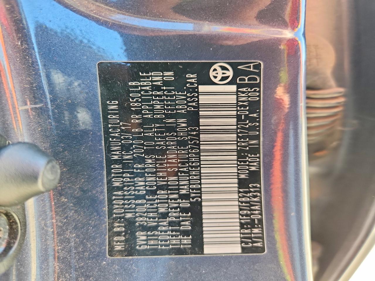 2017 TOYOTA COROLLA