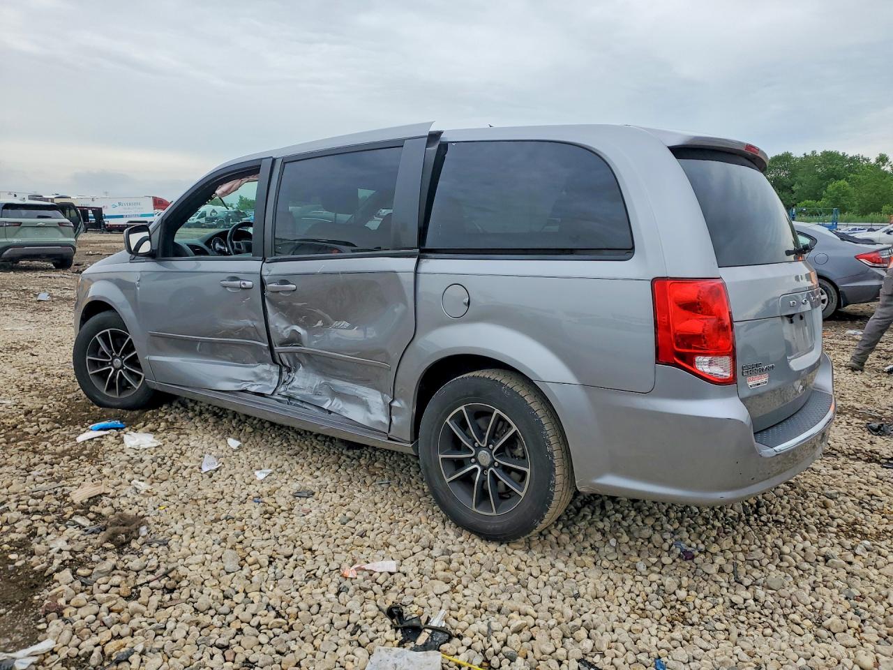 2015 DODGE CARAVAN