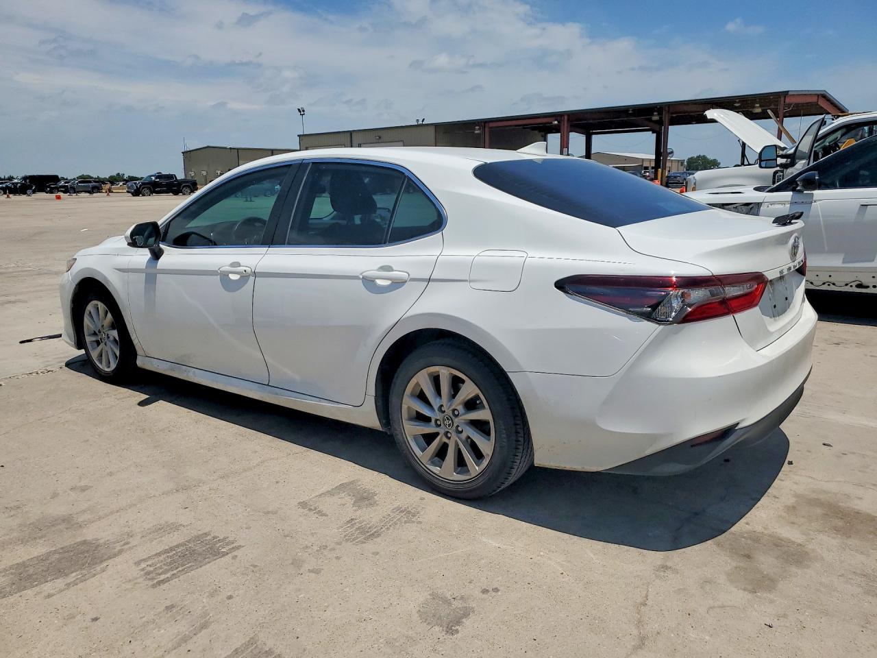2021 TOYOTA CAMRY