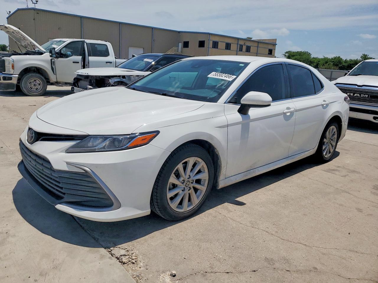 2021 TOYOTA CAMRY