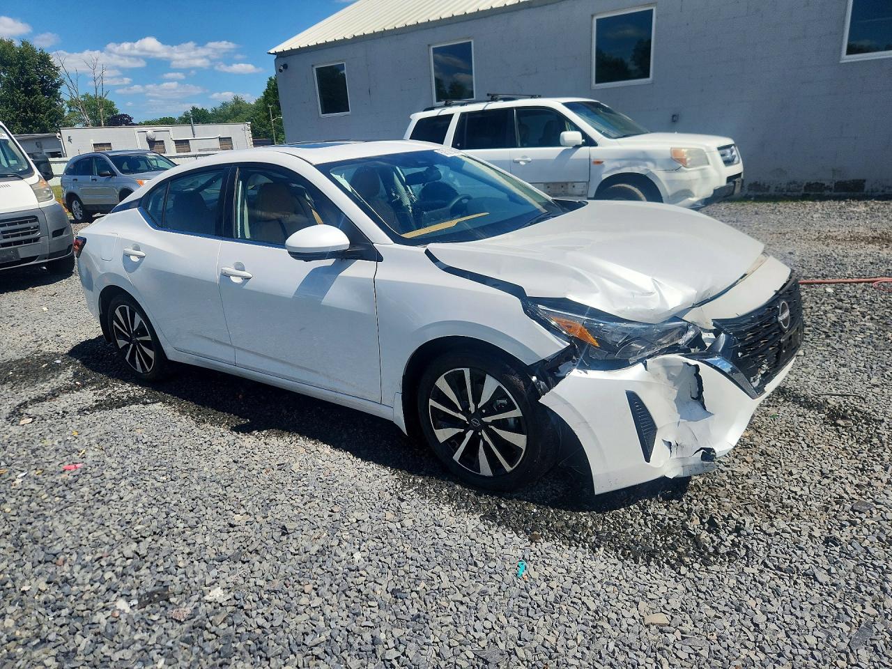 2025 NISSAN SENTRA