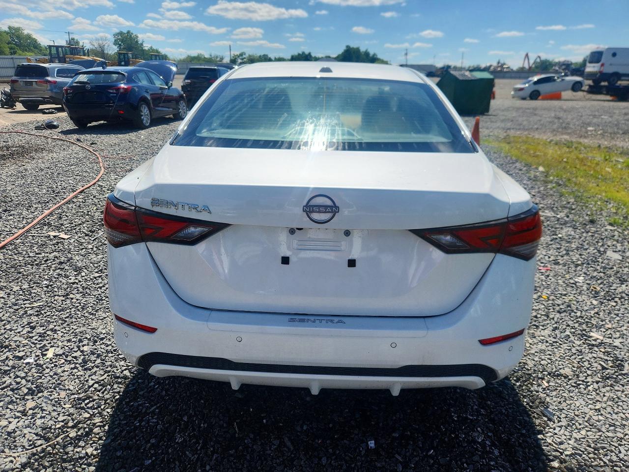 2025 NISSAN SENTRA