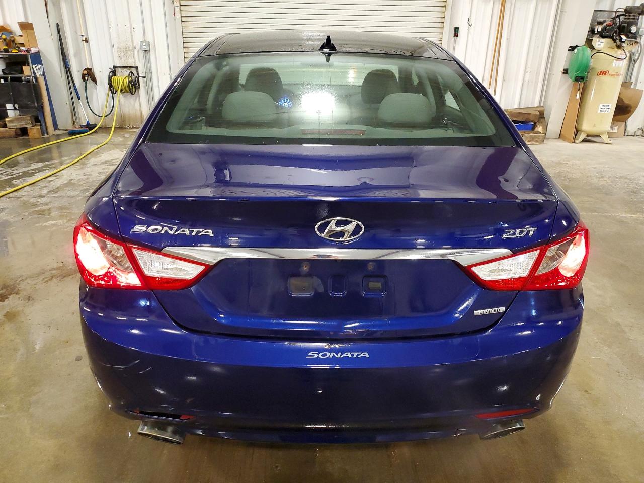 2013 HYUNDAI SONATA