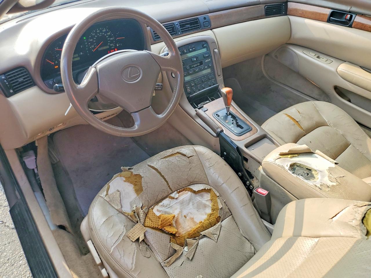 1999 LEXUS SC300