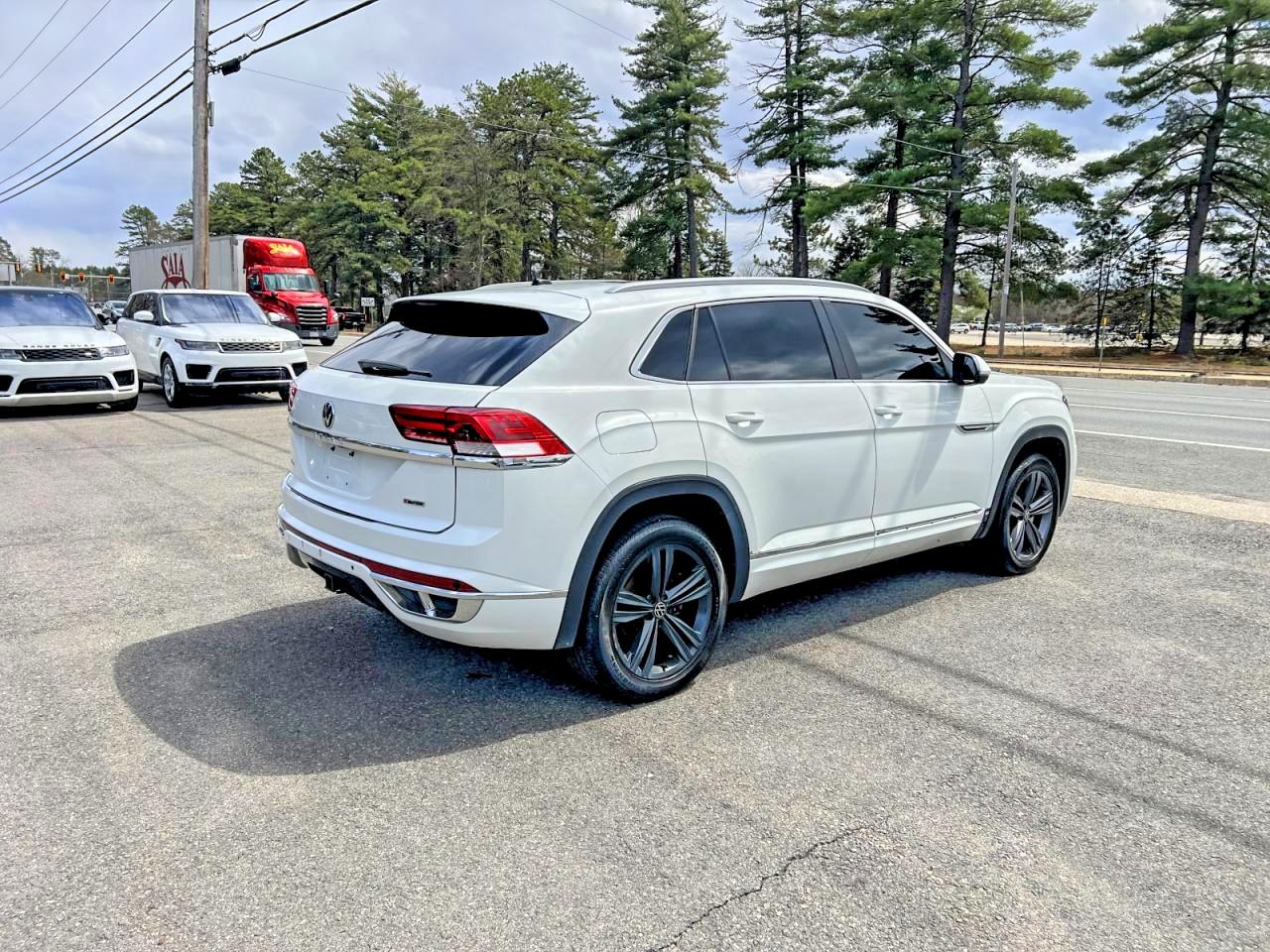 2022 VOLKSWAGEN ATLAS