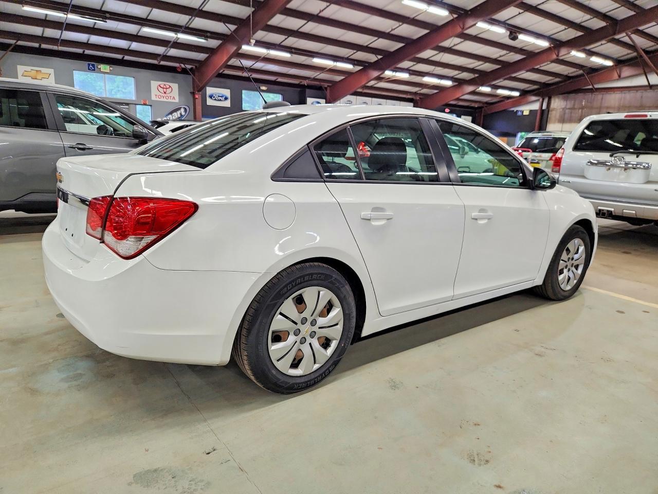 2016 CHEVROLET CRUZE