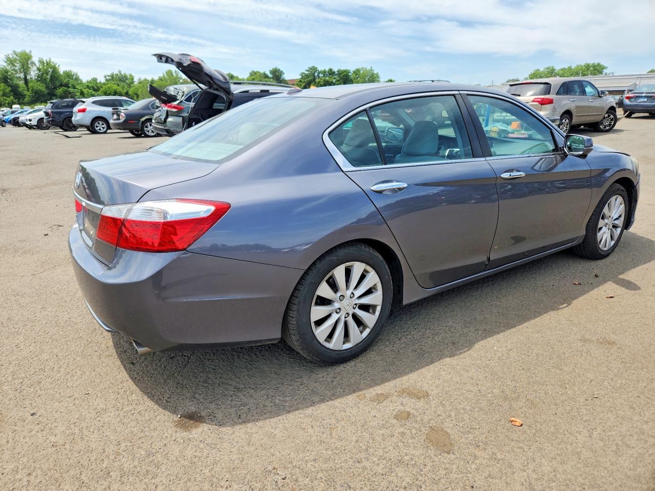 2013 HONDA ACCORD