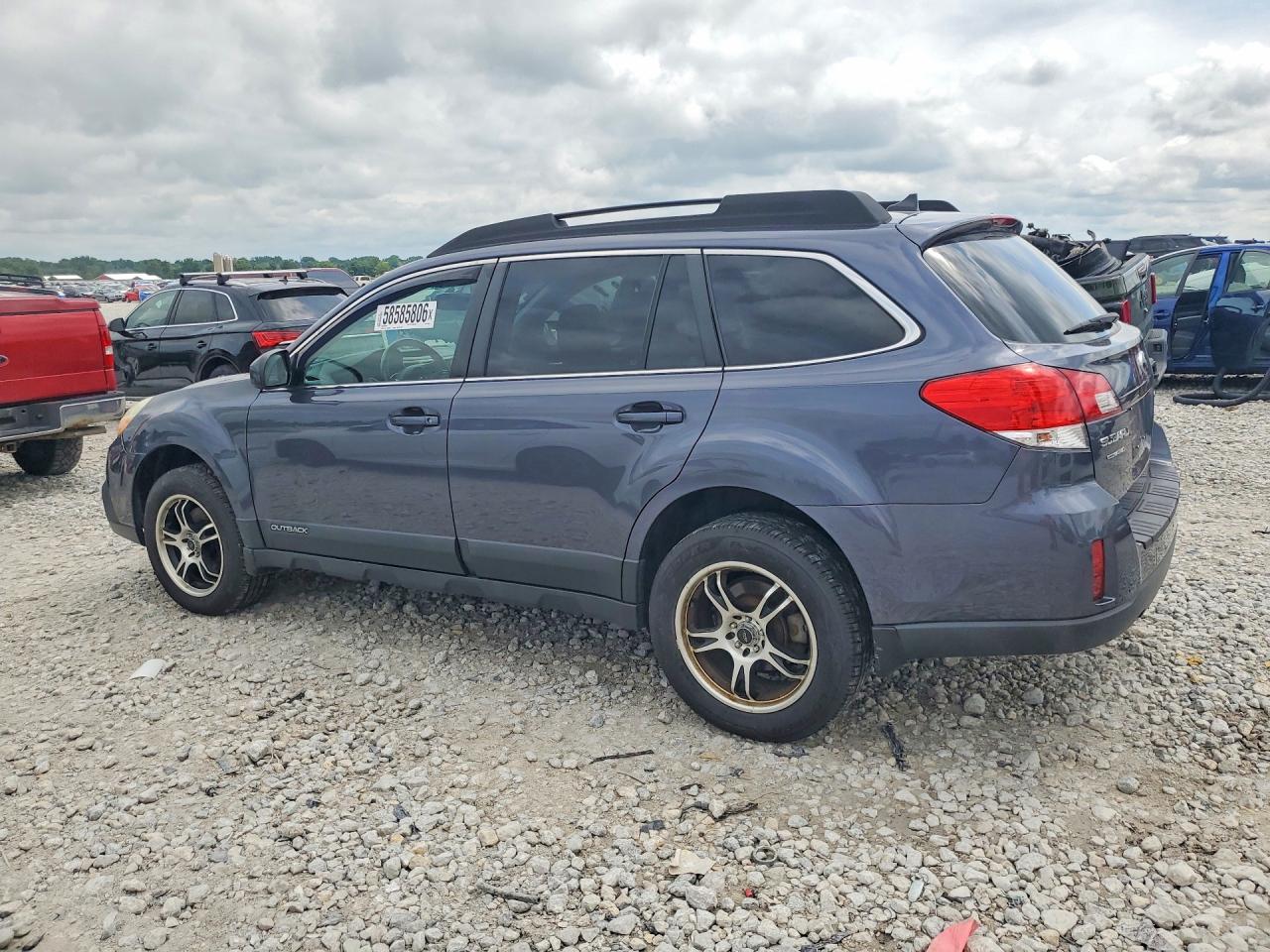 2014 SUBARU OUTBACK
