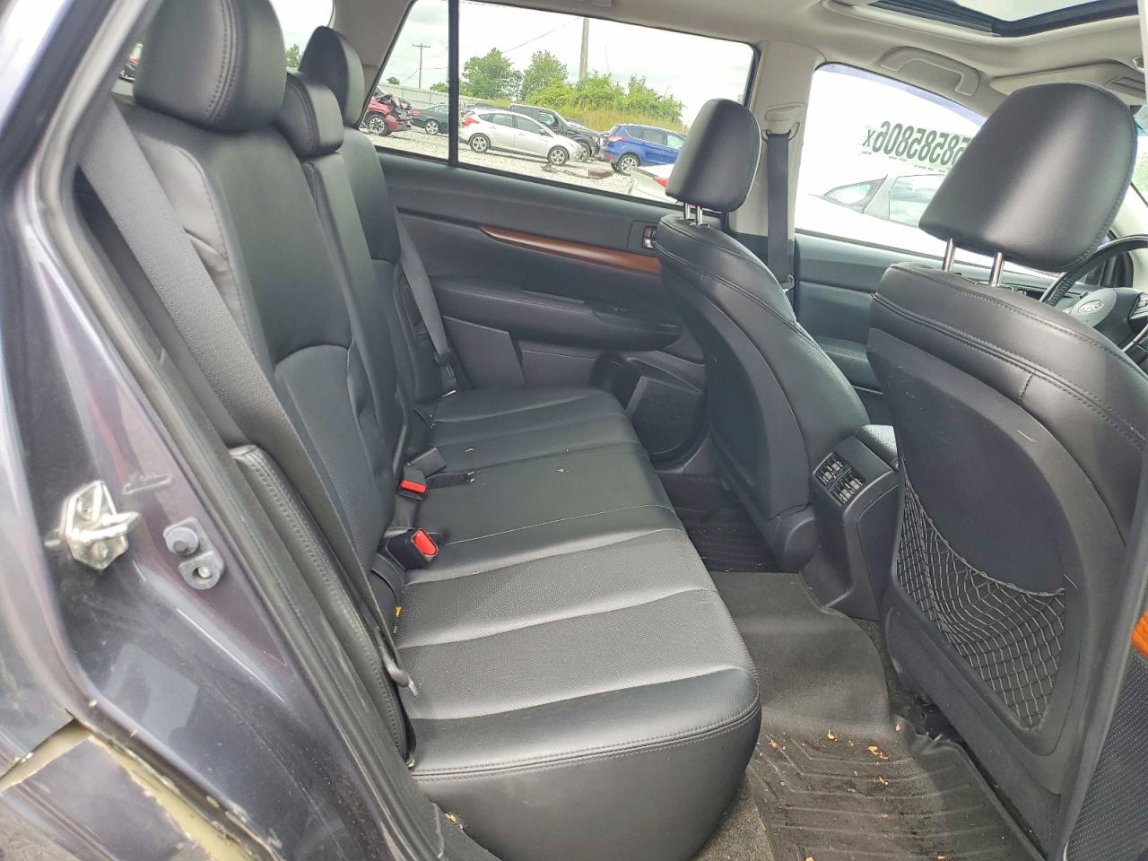 2014 SUBARU OUTBACK