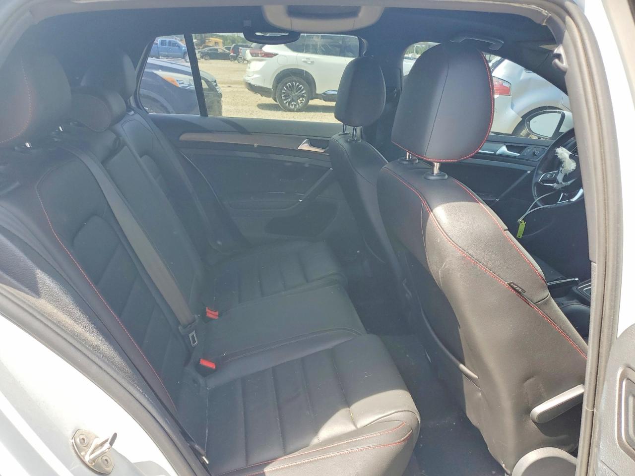 2019 VOLKSWAGEN GTI