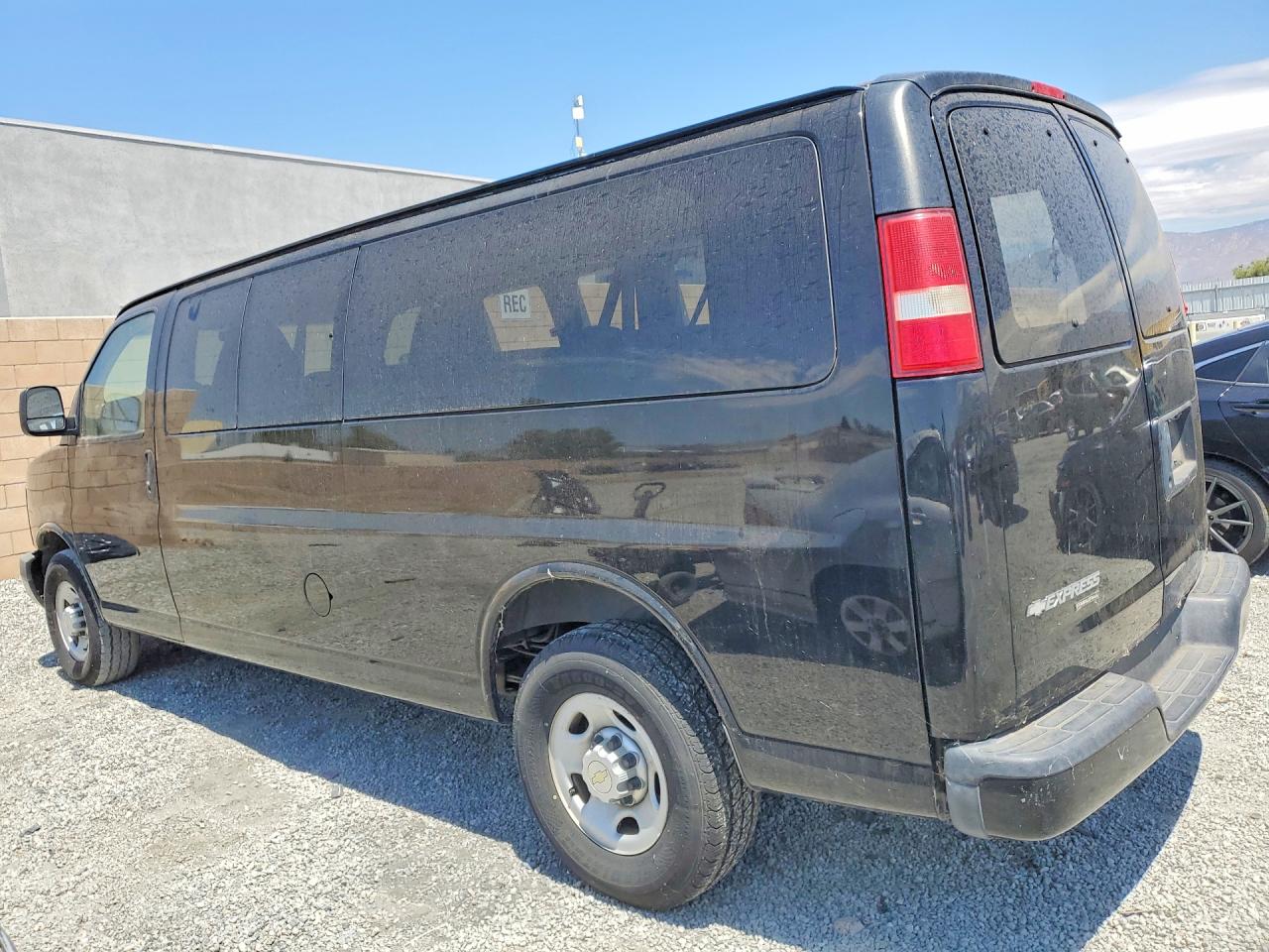 2013 CHEVROLET EXPRESS