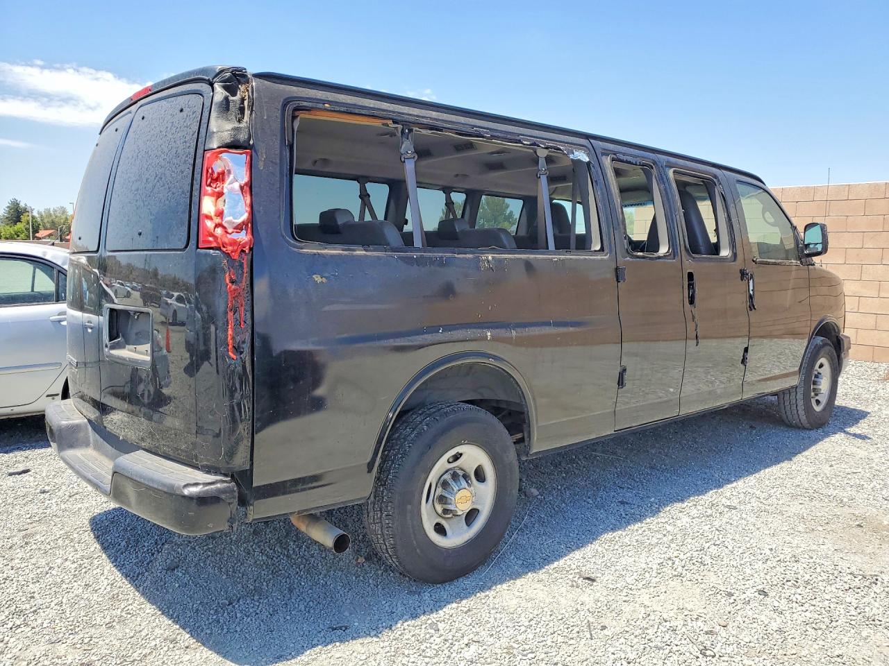 2013 CHEVROLET EXPRESS