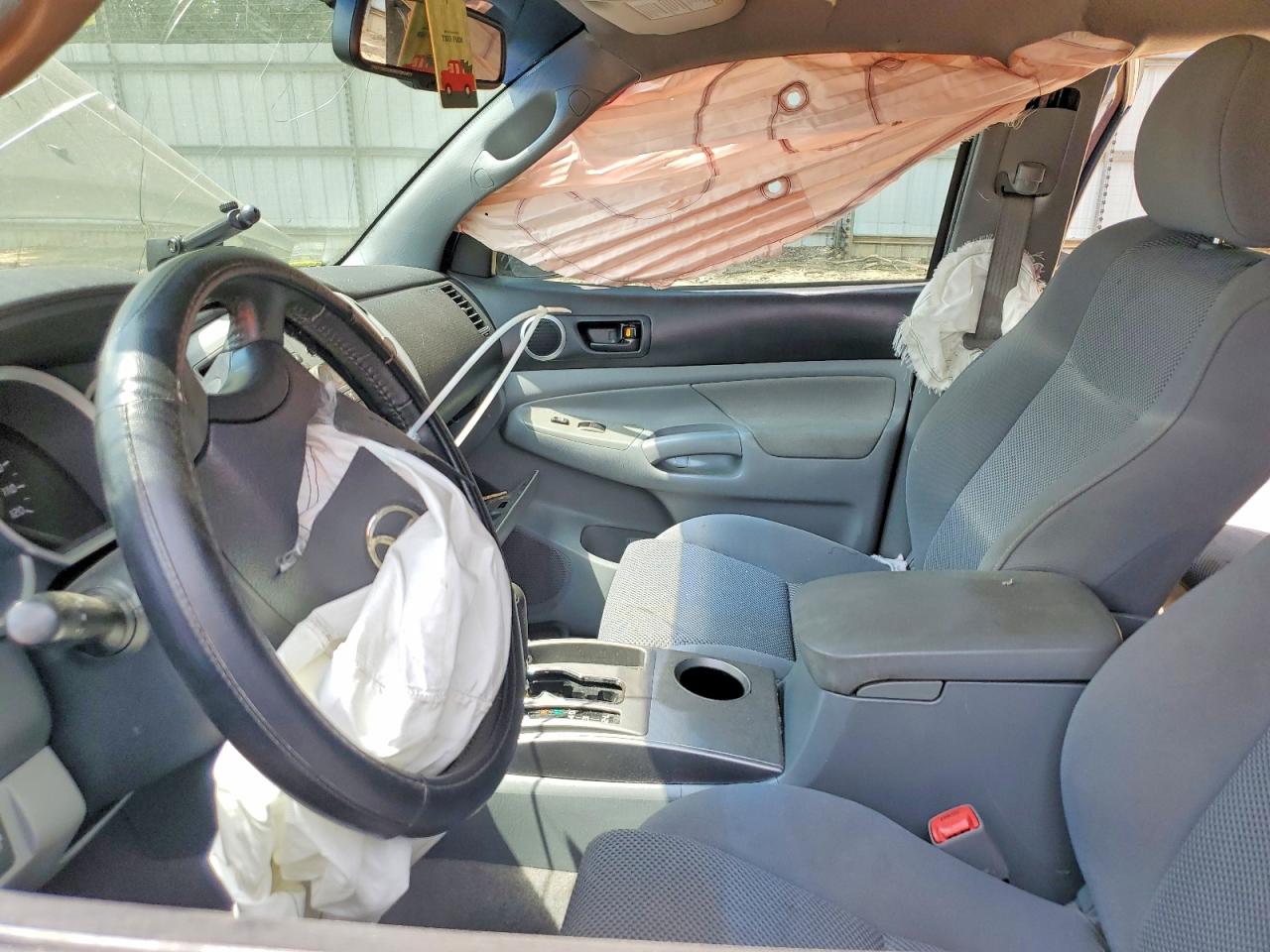 2010 TOYOTA TACOMA