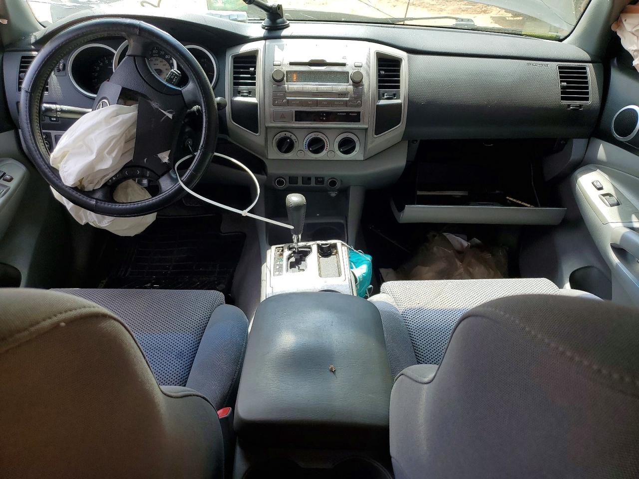 2010 TOYOTA TACOMA