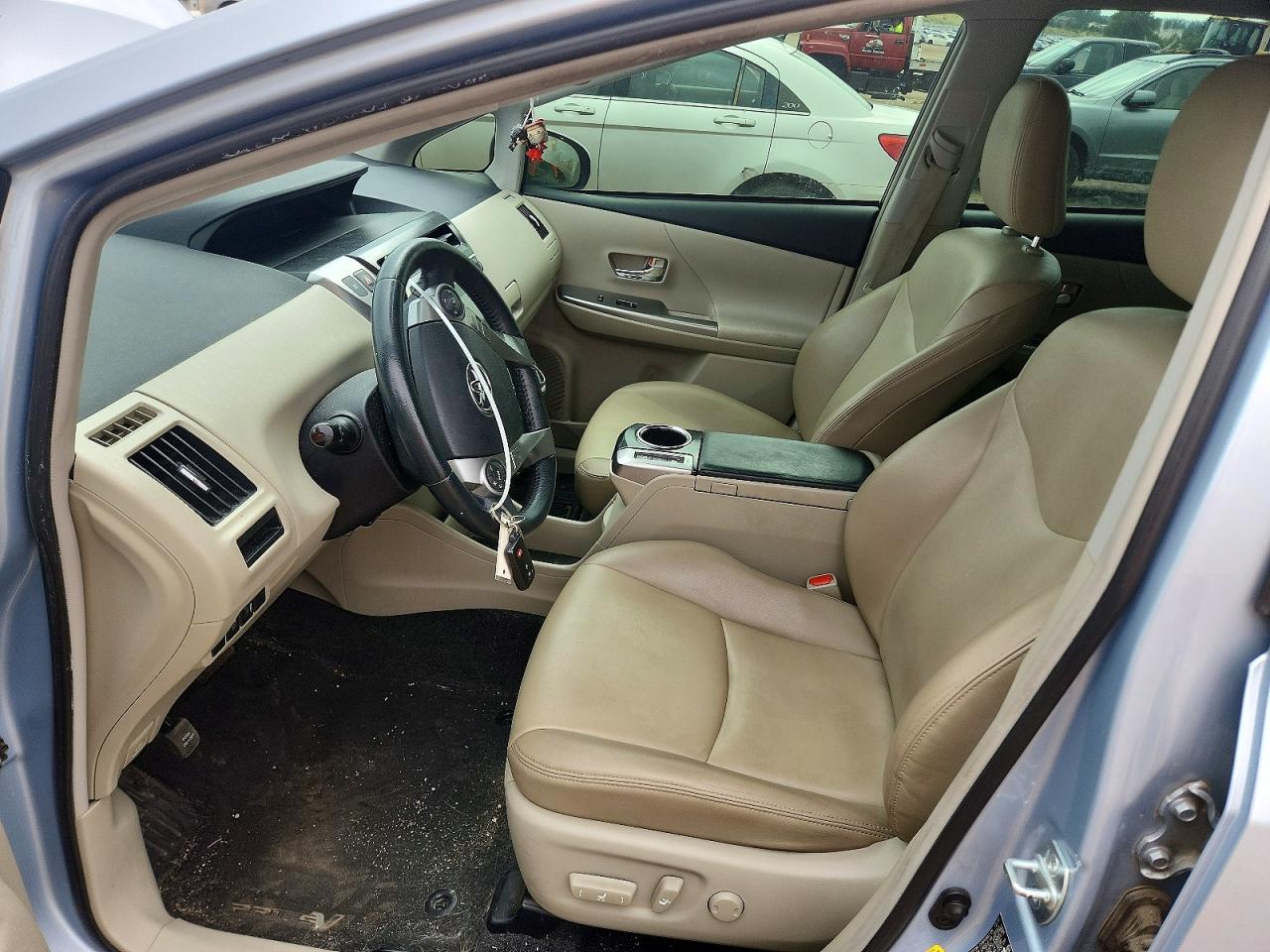 2015 TOYOTA PRIUS