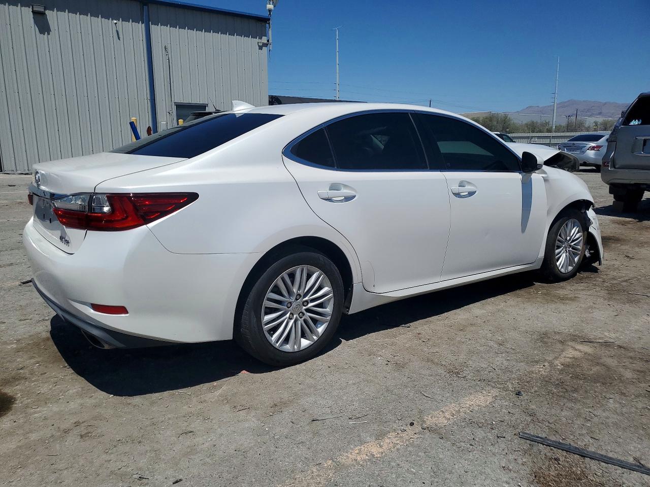 2017 LEXUS ES350