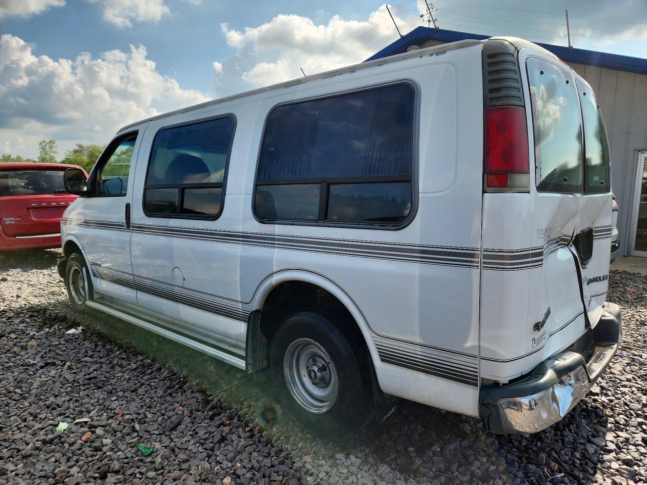 2000 CHEVROLET EXPRESS