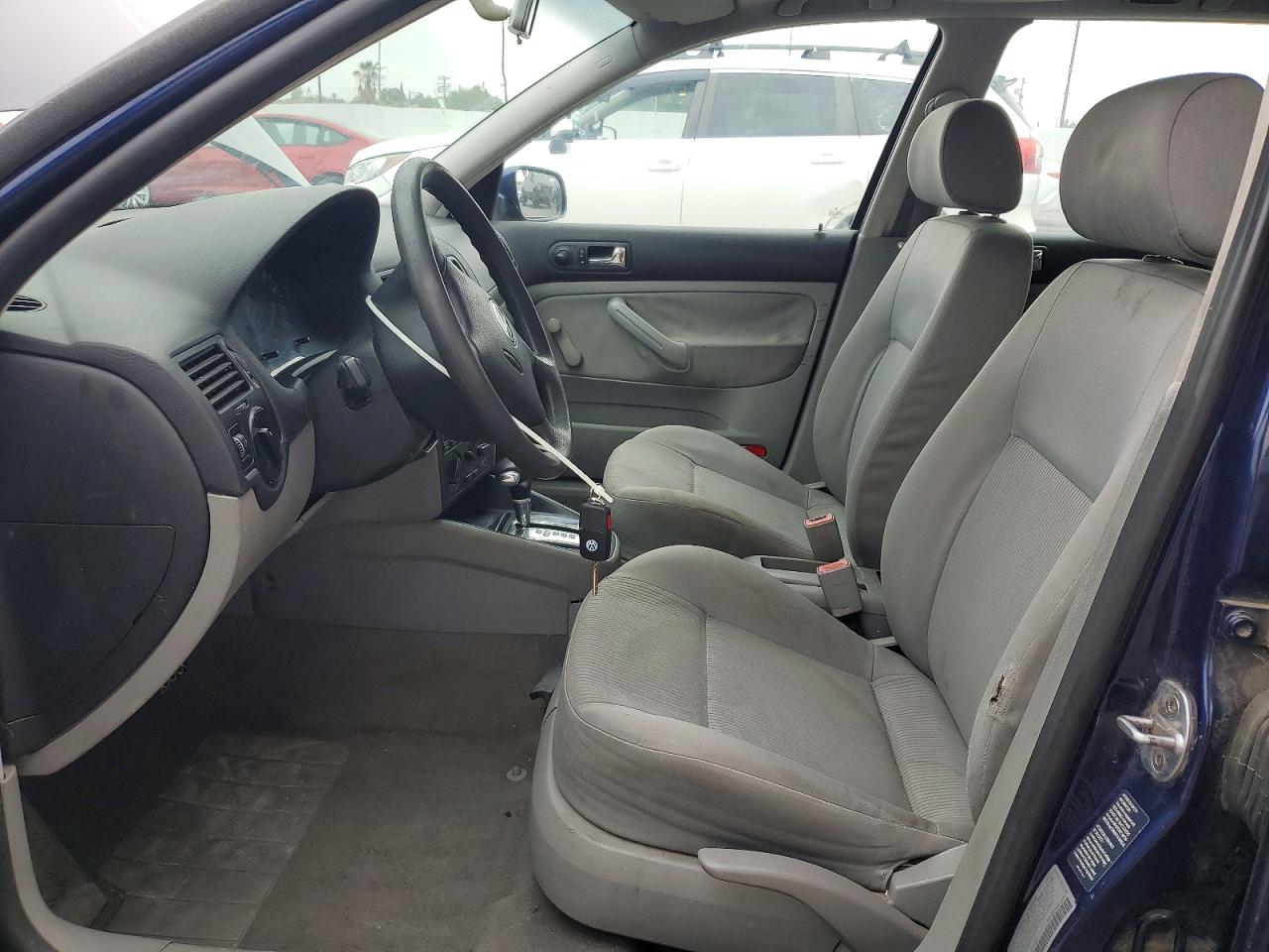 2002 VOLKSWAGEN JETTA