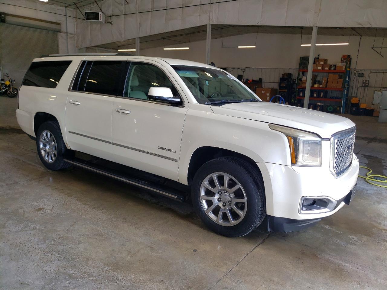 2015 GMC YUKON