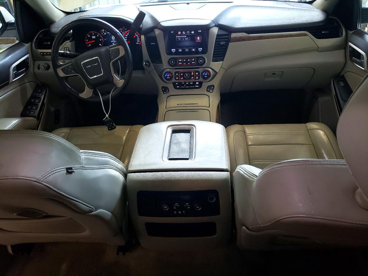 2015 GMC YUKON