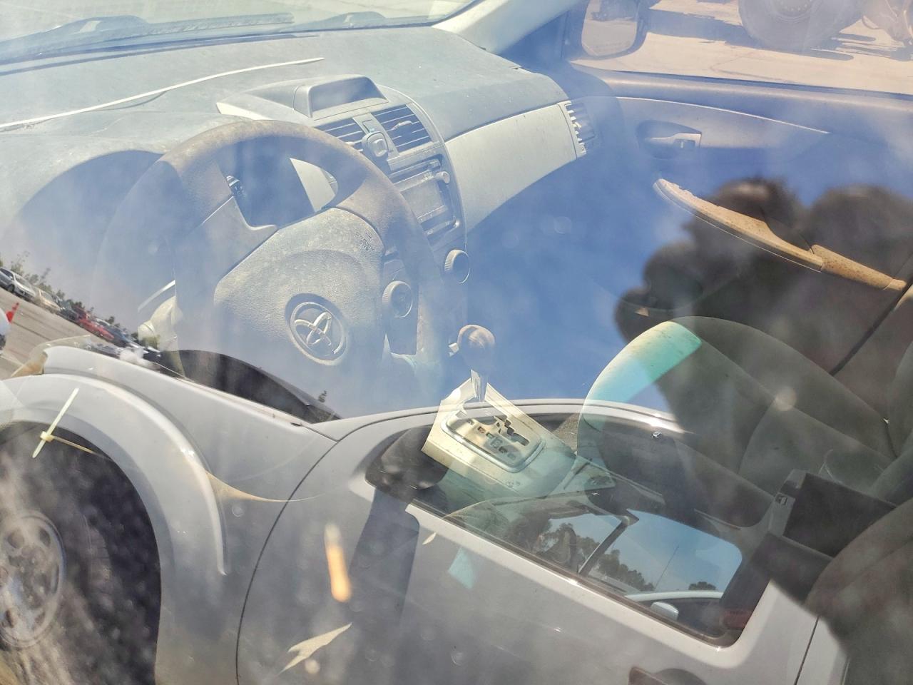 2012 TOYOTA COROLLA