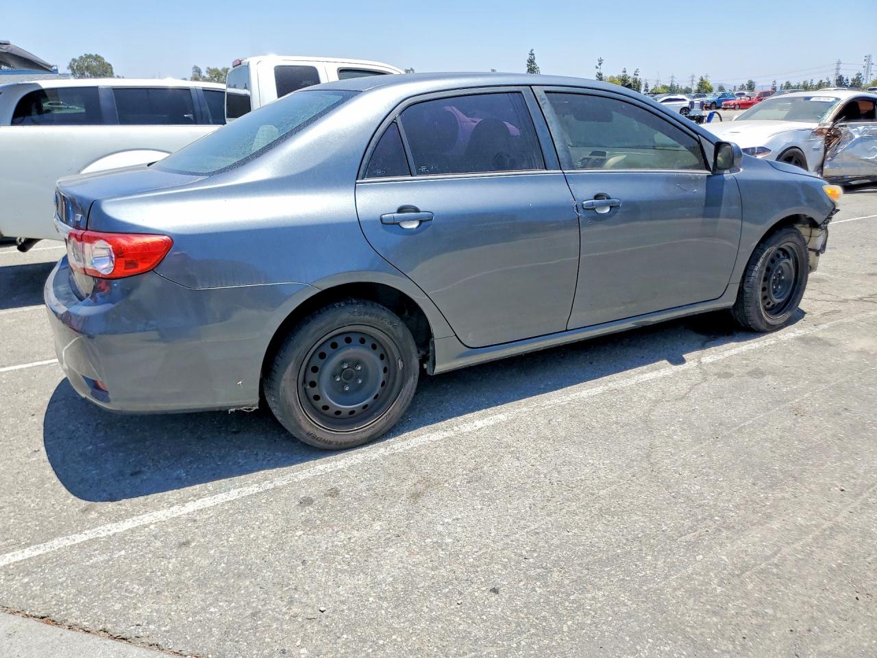 2012 TOYOTA COROLLA