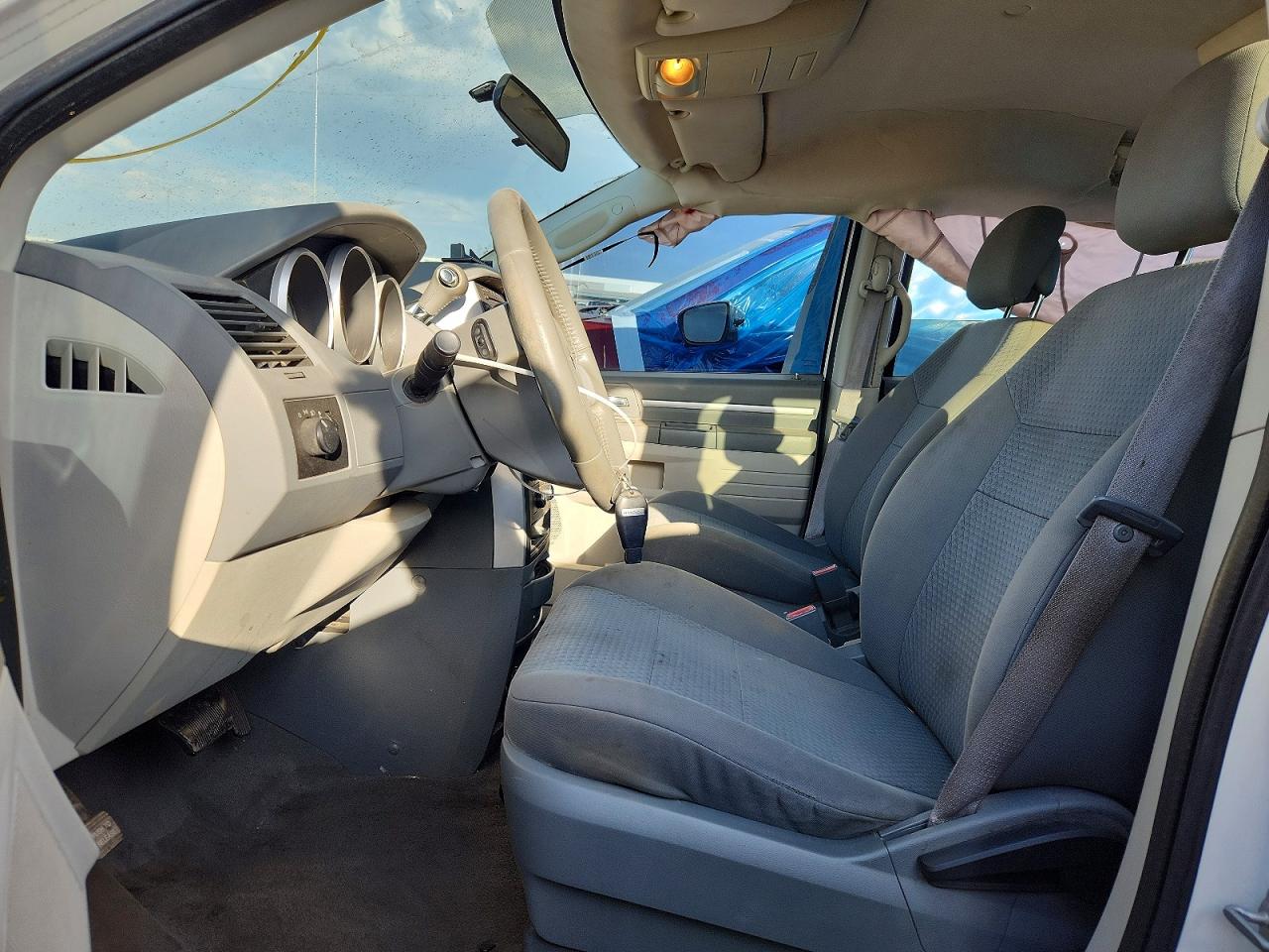 2010 DODGE CARAVAN