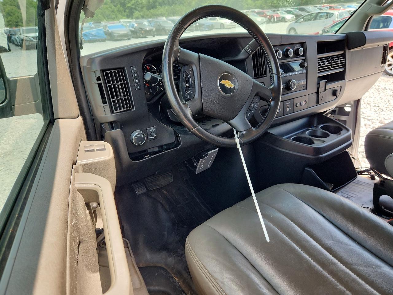 2020 CHEVROLET EXPRESS
