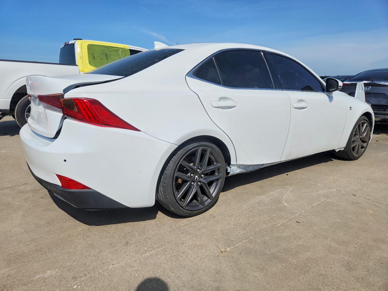 2017 LEXUS IS